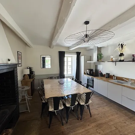Magnifique 4 A 10 Personnes Holiday home Nages